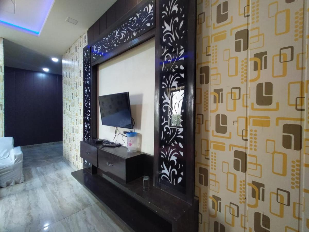 Hotel Prakash Regency Hapur Exteriér fotografie