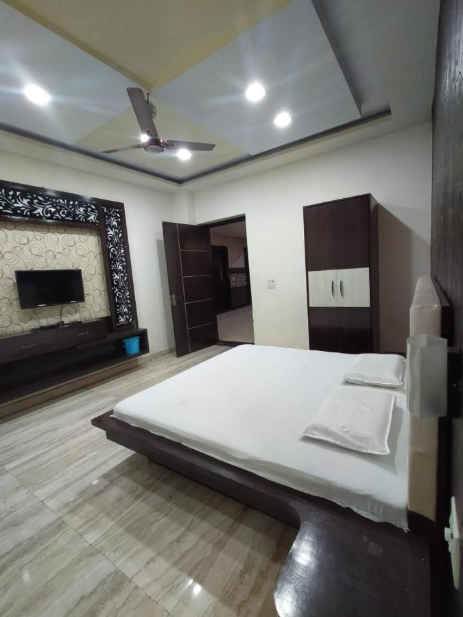 Hotel Prakash Regency Hapur Exteriér fotografie