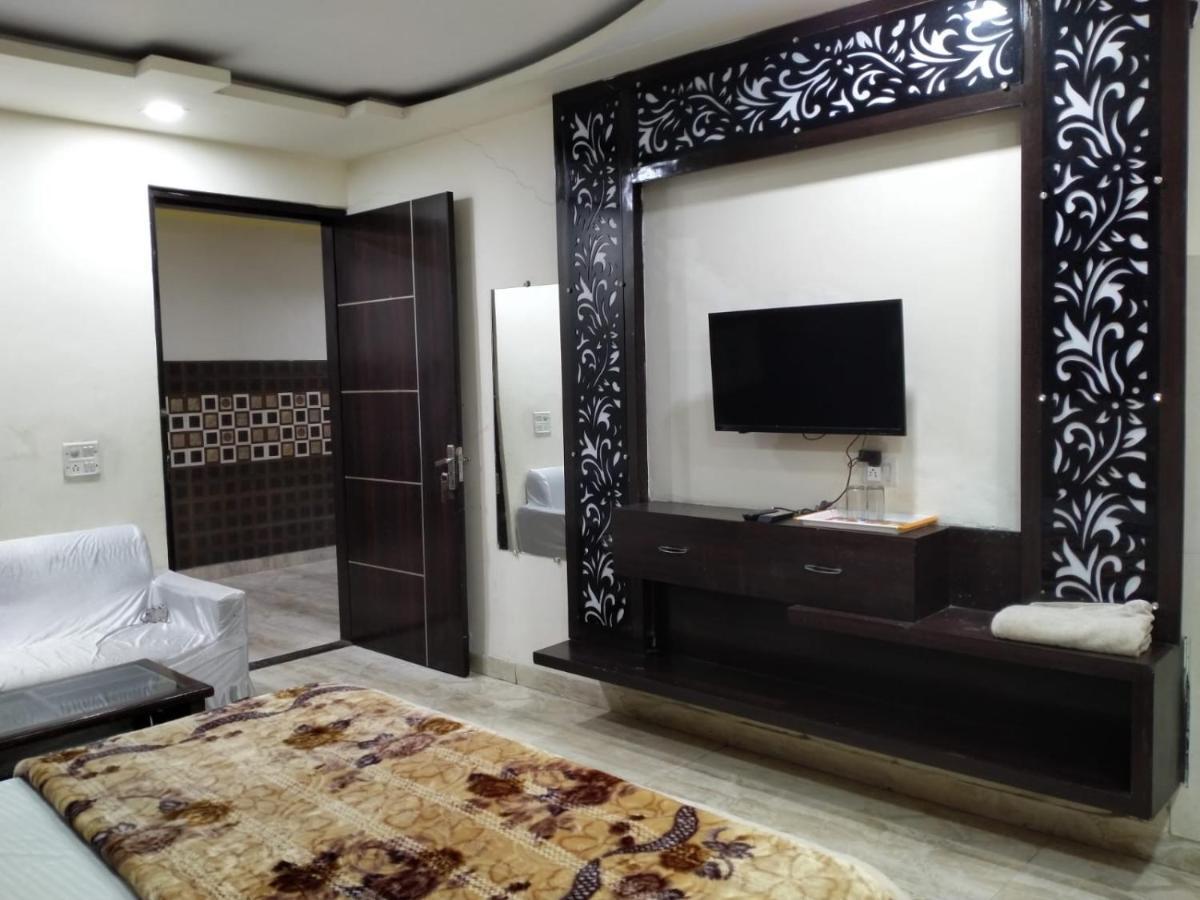 Hotel Prakash Regency Hapur Exteriér fotografie