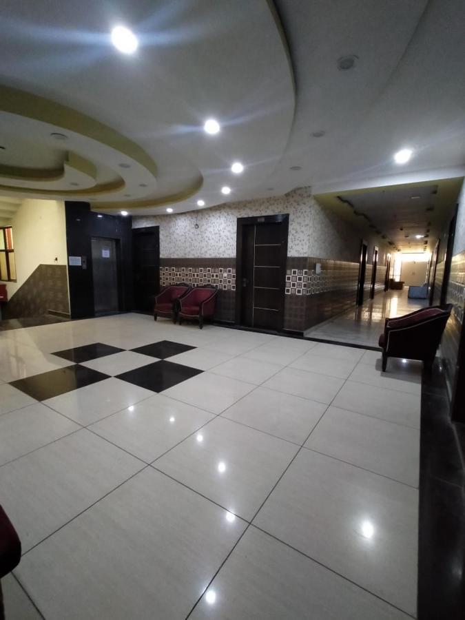 Hotel Prakash Regency Hapur Exteriér fotografie