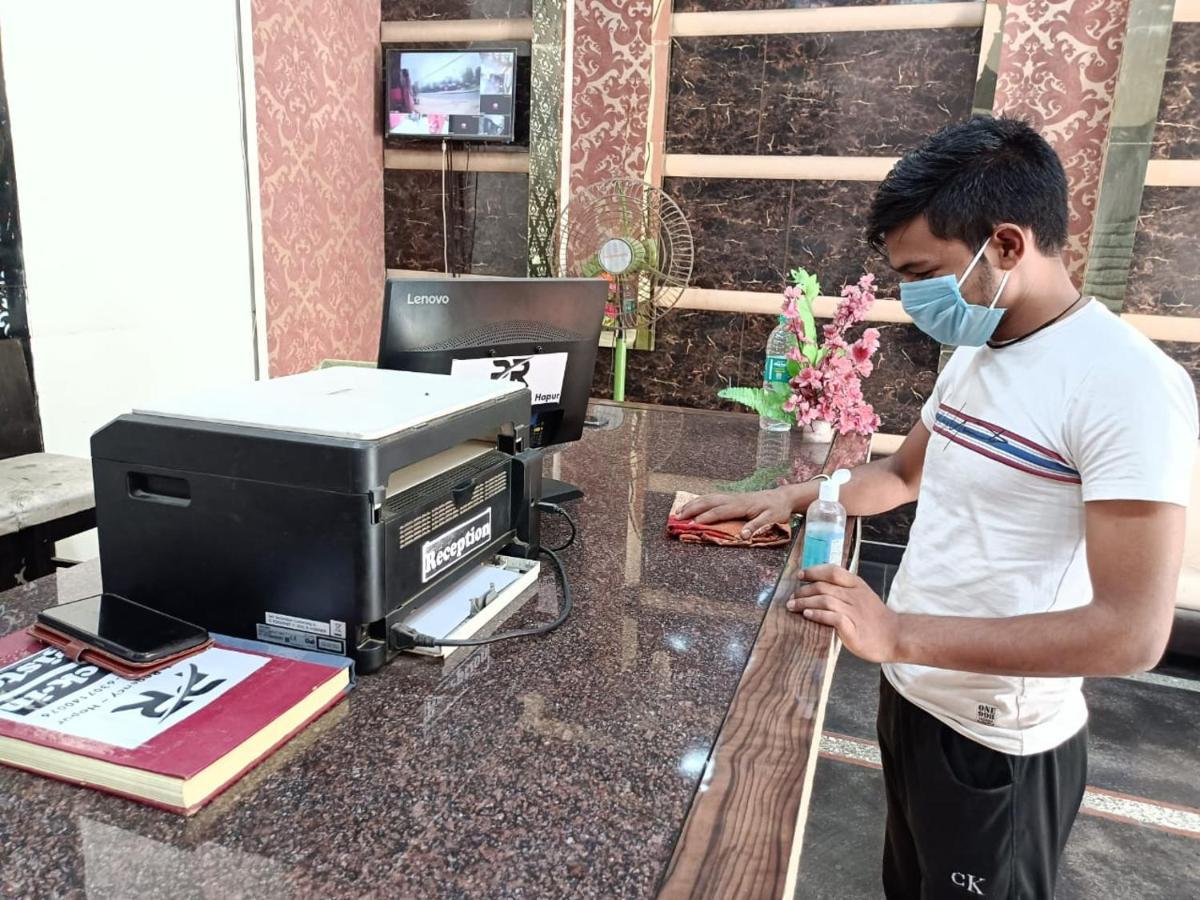 Hotel Prakash Regency Hapur Exteriér fotografie